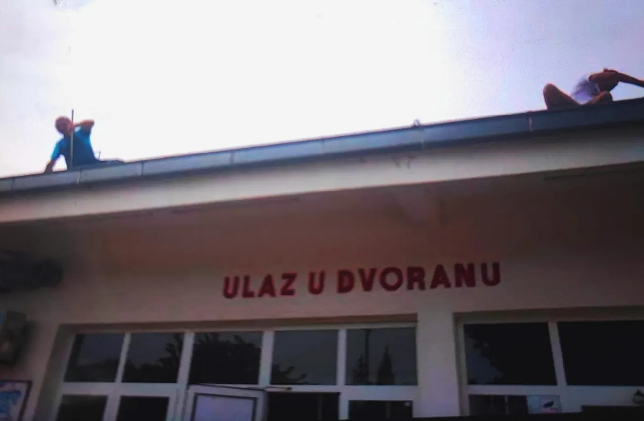 Djelatnici Zadarskog sporta: Dilber nas tjera da se penjemo po krovu Mocira što je suprotno Zakonu o radu, pomozite nam