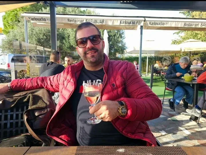 Iznenada preminuo zadarski pjevač David Ricov, ovih dana je trebao snimiti duet s Mladenom Grdovićem