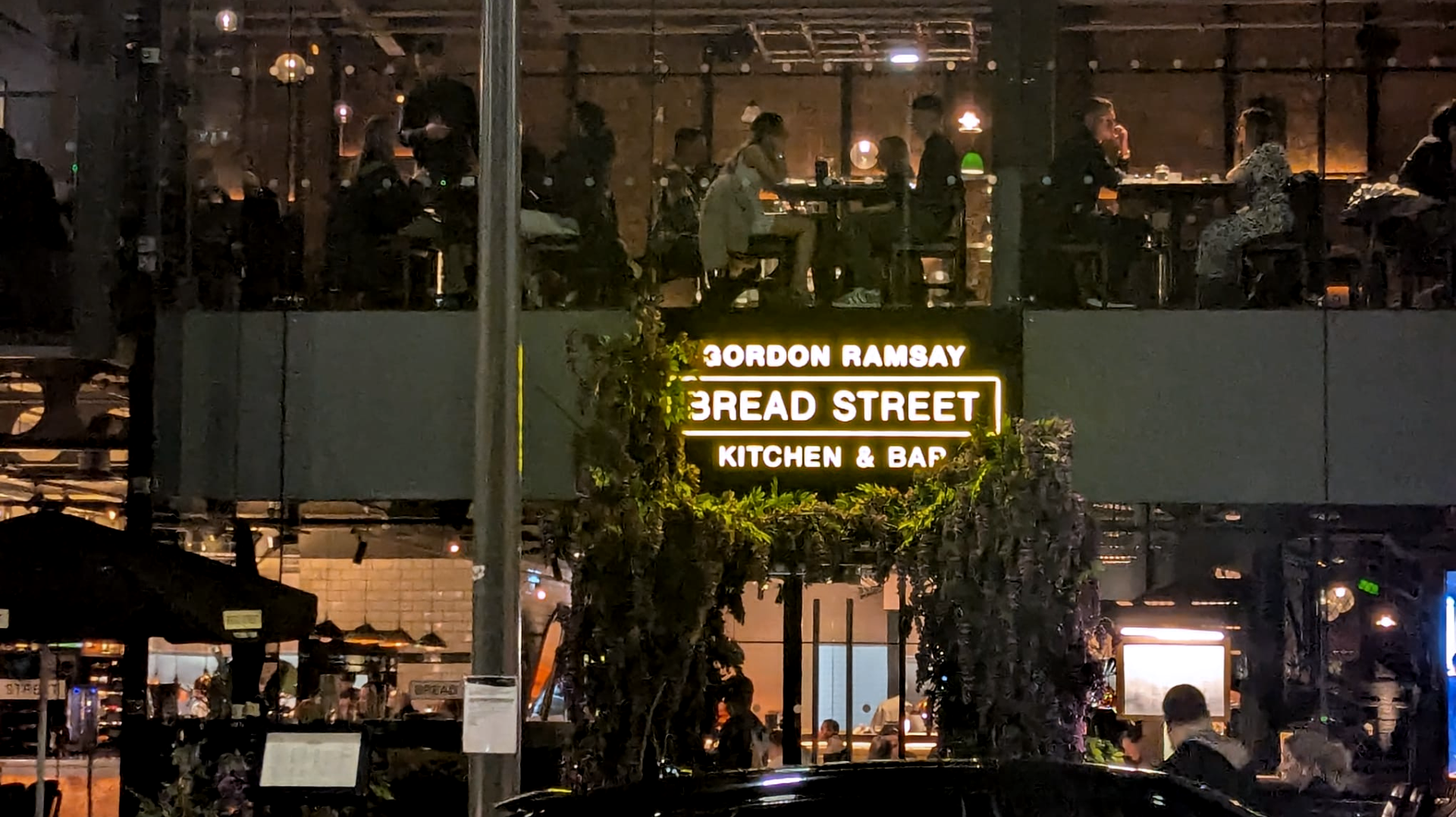 Gordon Ramsay, Bread Street, Edinburgh