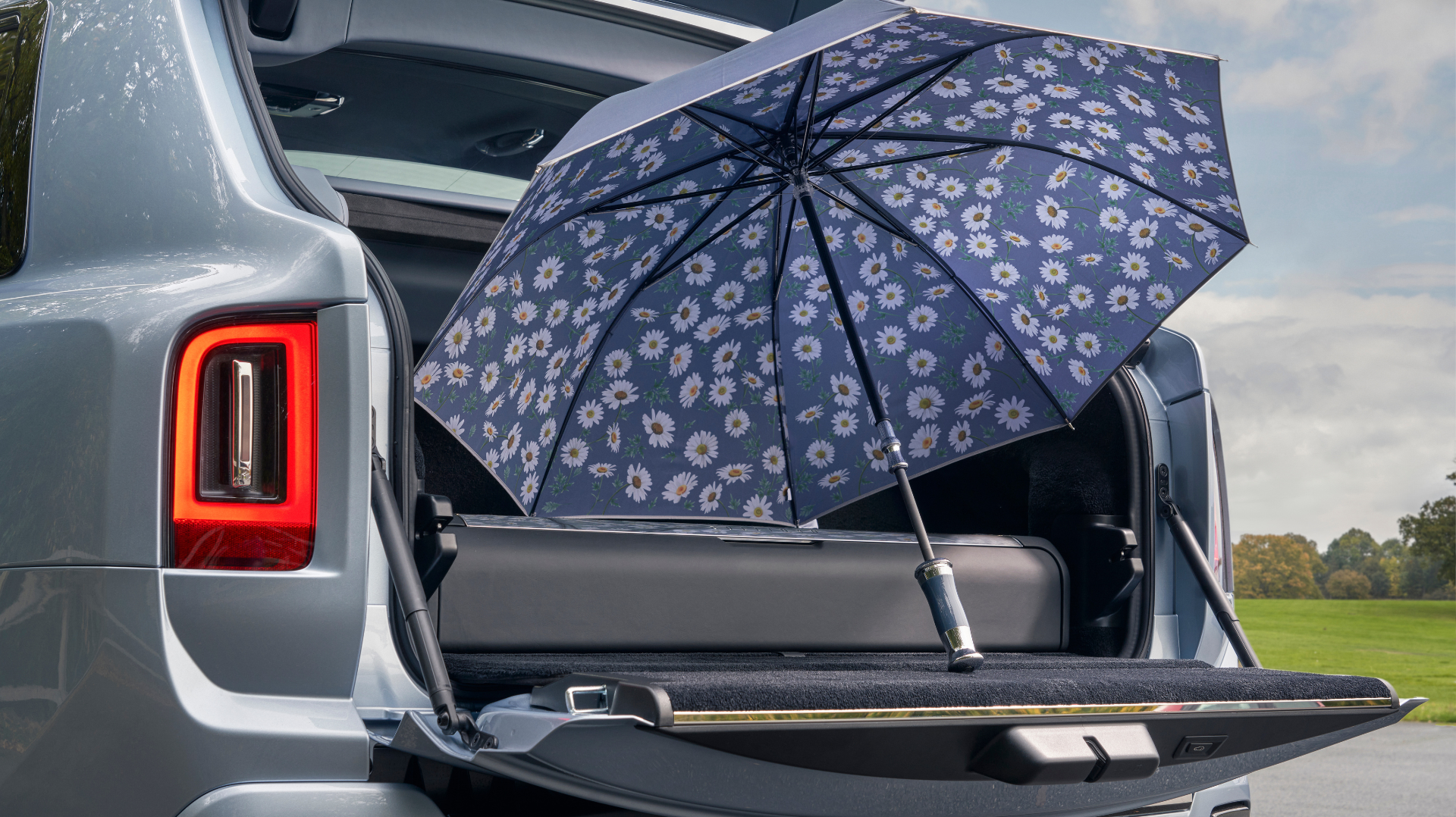 Rolls-Royce Reveals a Singular Vision of Strength and Serenity