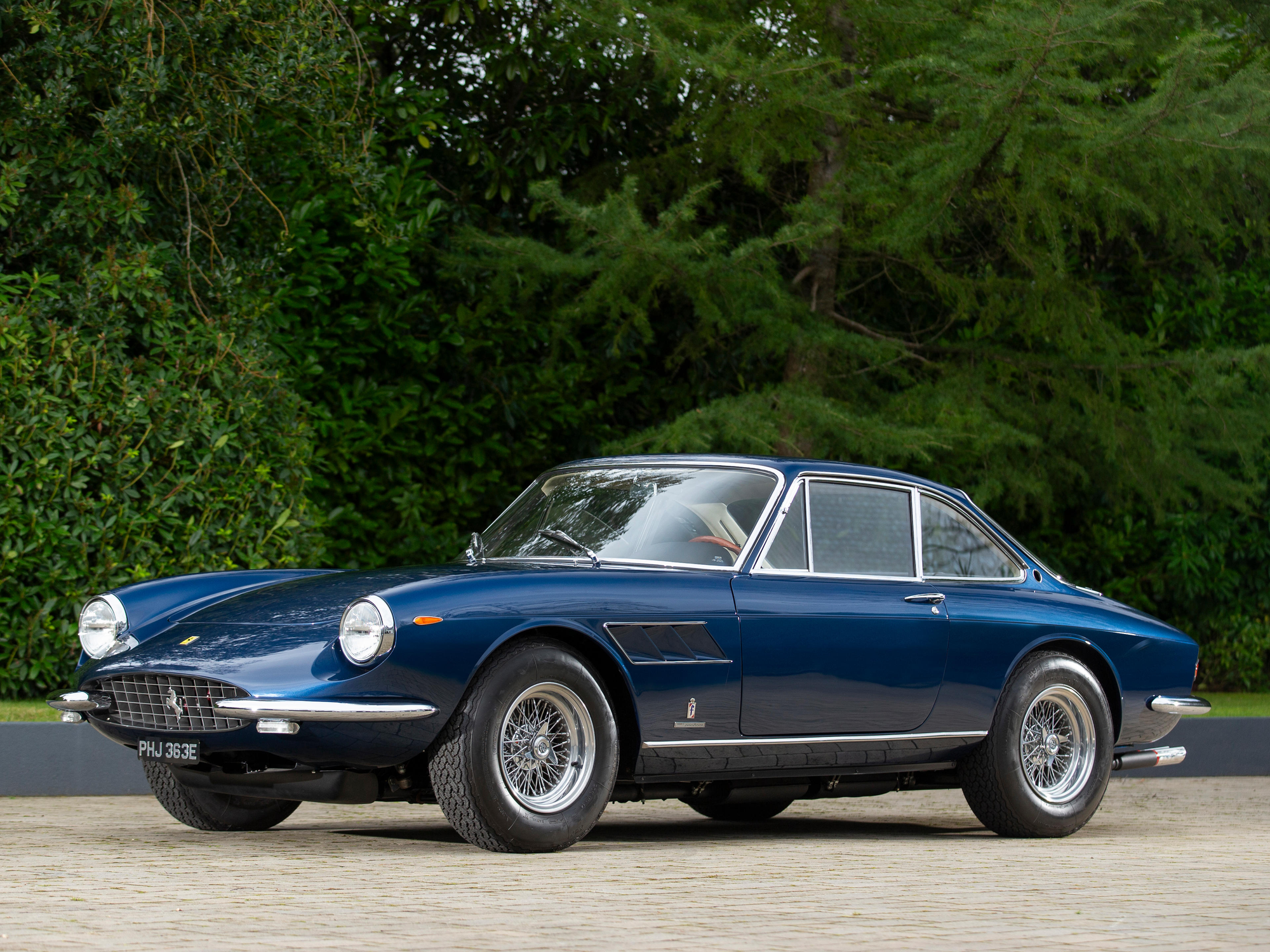 1967 Ferrari 330 GTC Coupé