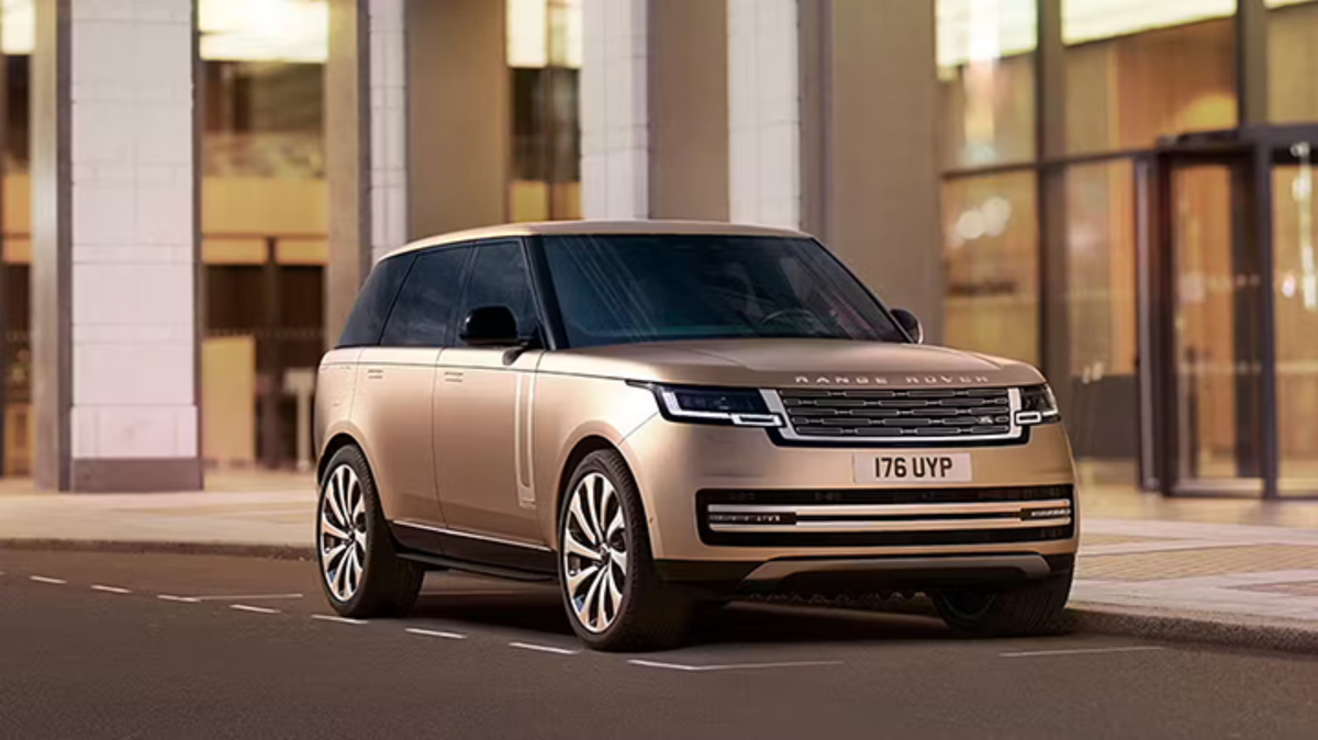 The Exclusive World of Range Rover’s Fleet for Diplomats