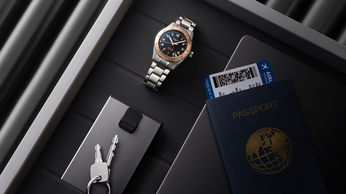 The Wristwatch That Outsmarted Jet Lag