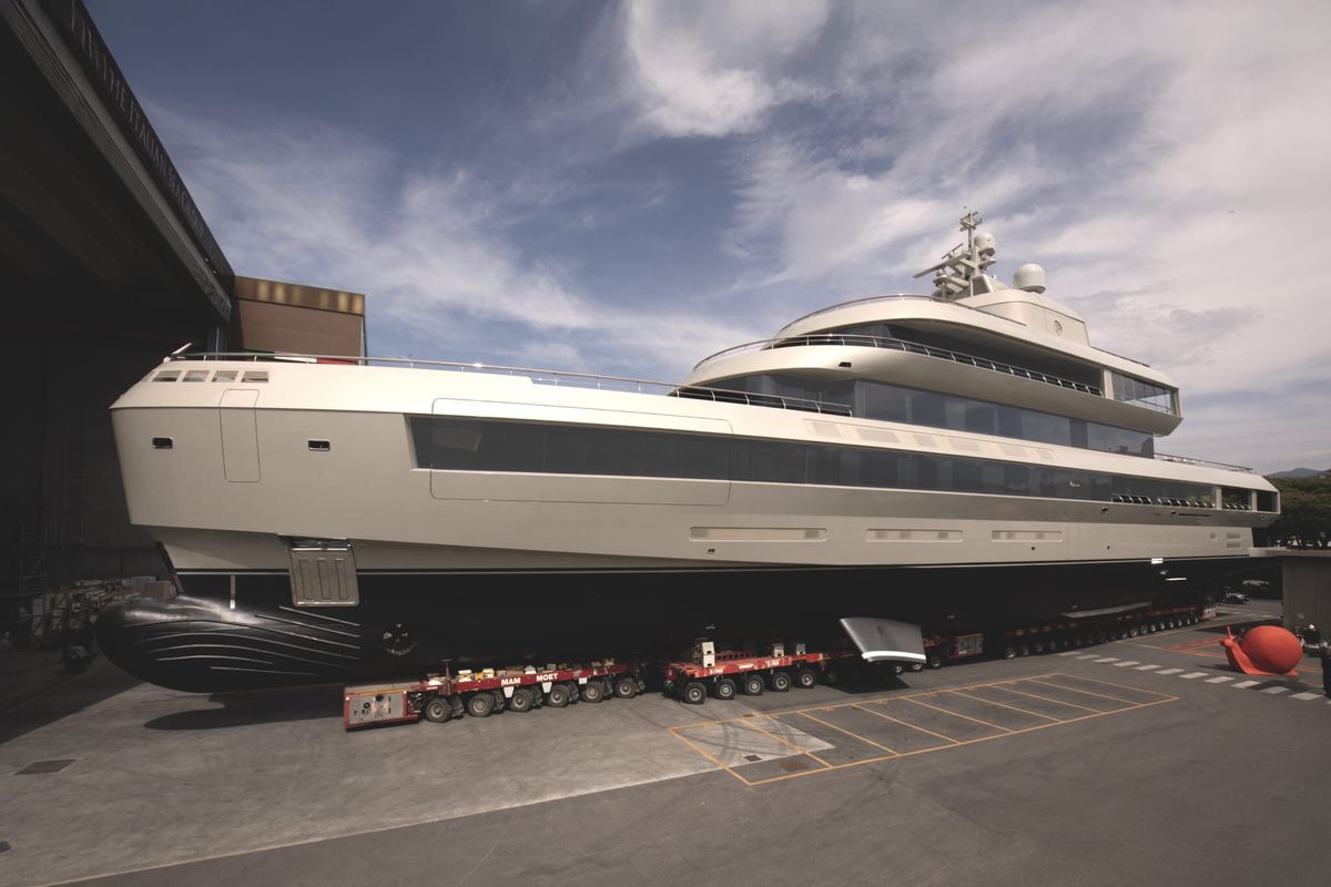 The Italian Sea Group Launches the Admiral Armani 72m Megayacht