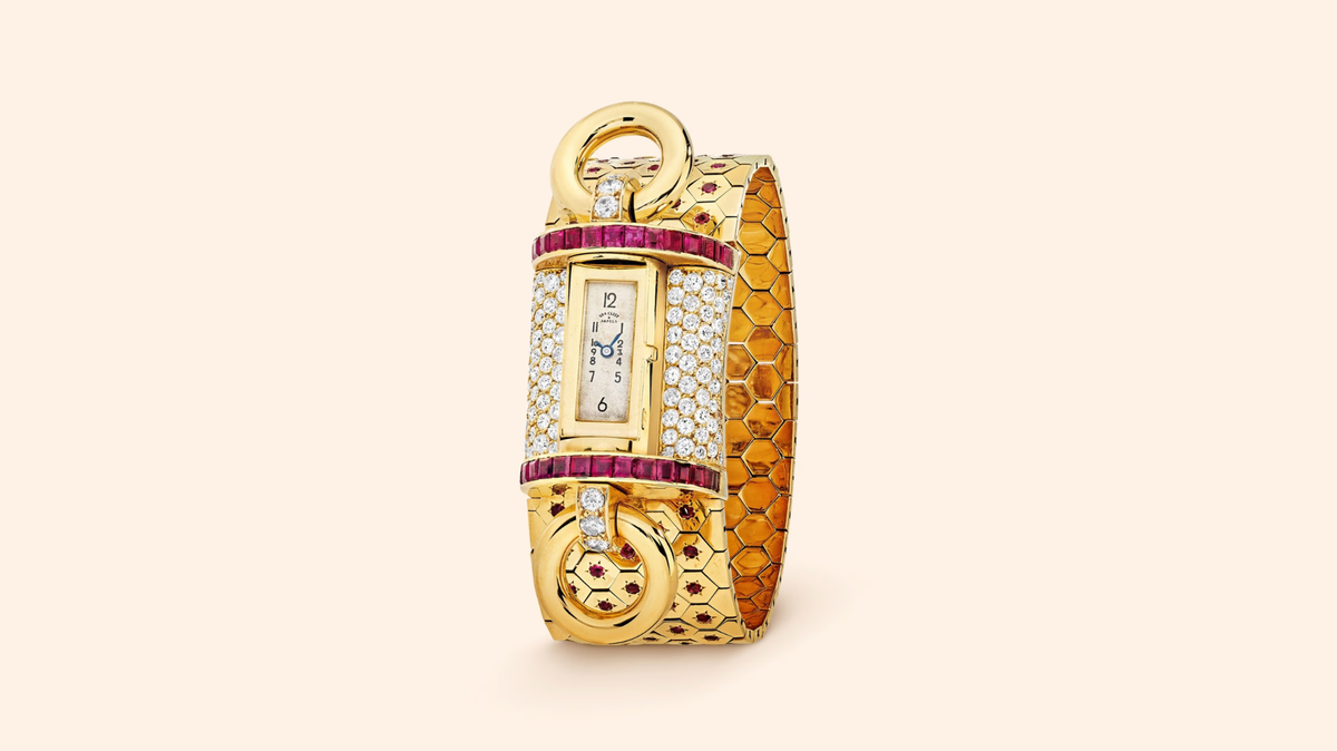 Van Cleef & Arpels Reveals the Poetry of Time in Geneva