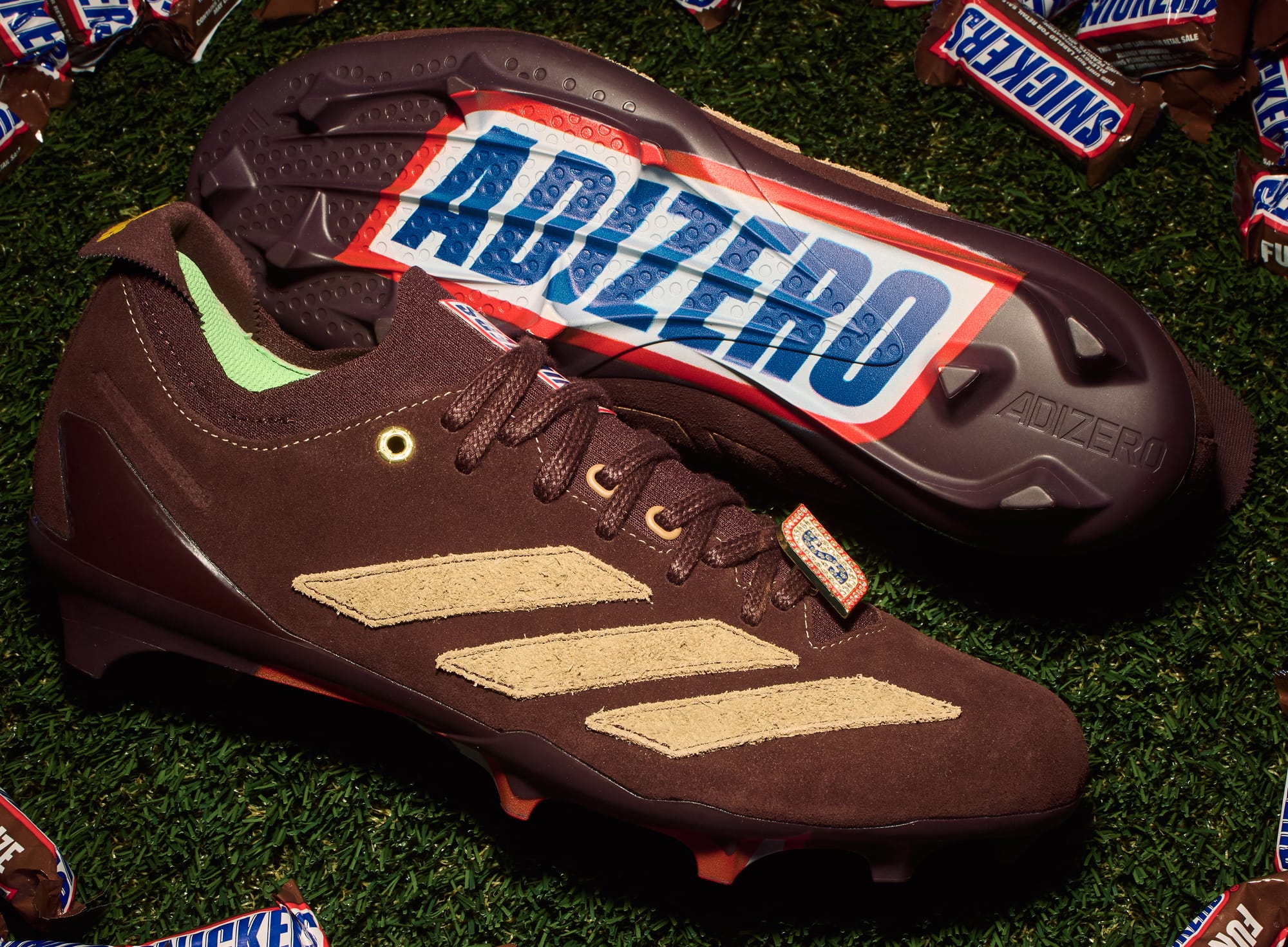 SNICKERS® and adidas bring bold style to the field with the first-ever ADIZERO ELECTRIC + II complete with a hidden Halloween twist and adidas performance technology, available on October 10 at adidas.com/us/football-cleats. SNICKERS® and adidas bring bold style to the field with the first-ever ADIZERO ELECTRIC + II complete with a hidden Halloween twist and adidas performance technology, available on October 10 at adidas.com/us/football-cleats.
