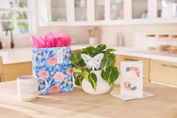 Hallmark's Mother's Day Collection offers new ways to celebrate mom