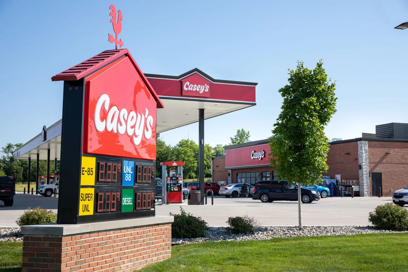 Casey’s ends fiscal year with record growth, plans 80+ new stores in 2026