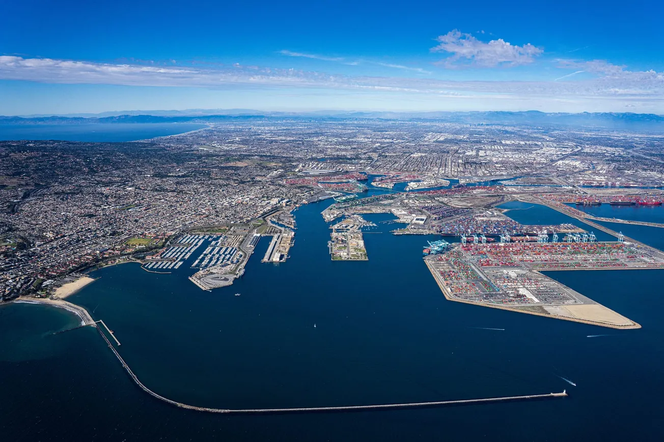 Port of Los Angeles hits record volume as tariff deadline boosts imports