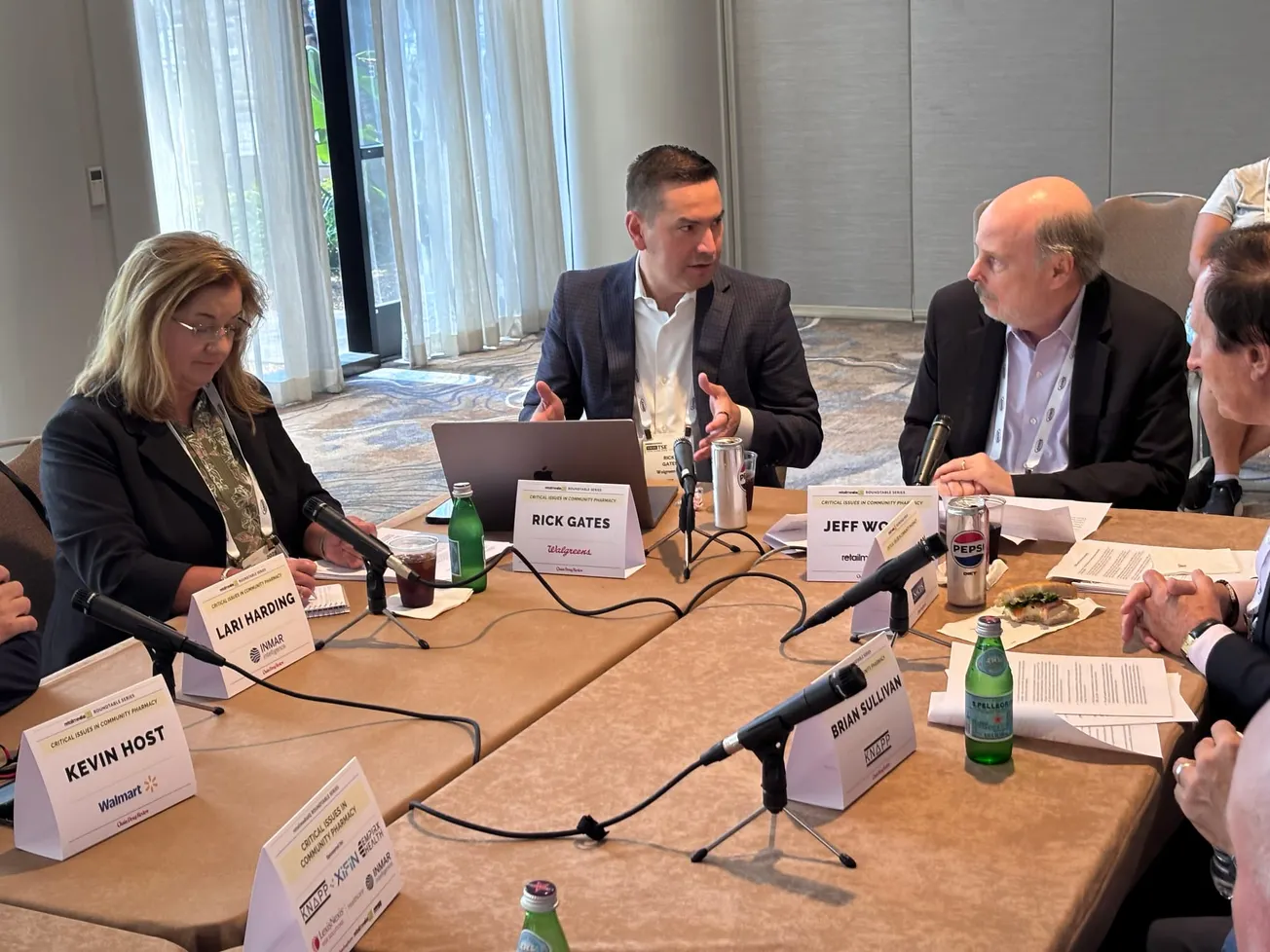 Chain Drug Review gathers pharmacy operators and suppliers for NACDS roundtable