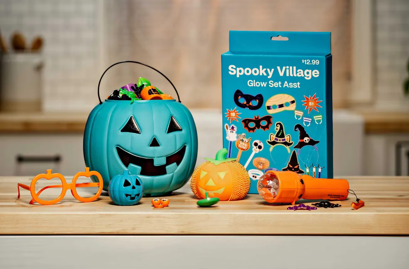 CVS and FARE partner on Teal Pumpkin Project® for an inclusive Halloween
