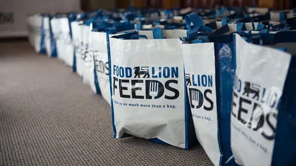 Food Lion Feeds donates 300,000 meals in honor of Supermarket Associate Day