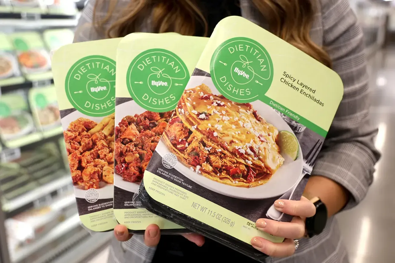 Hy-Vee launches line of dietitian-developed, medically-tailored frozen meals