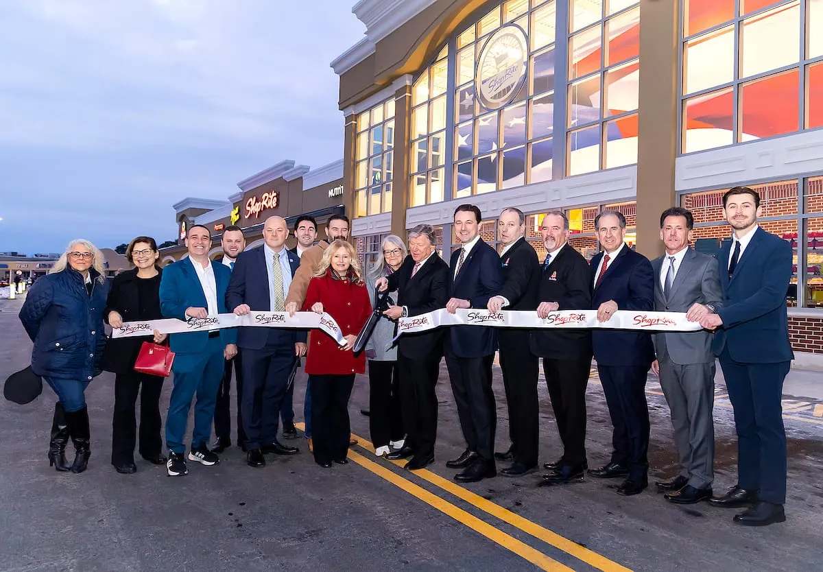 ShopRite of Manahawkin celebrates new store opening