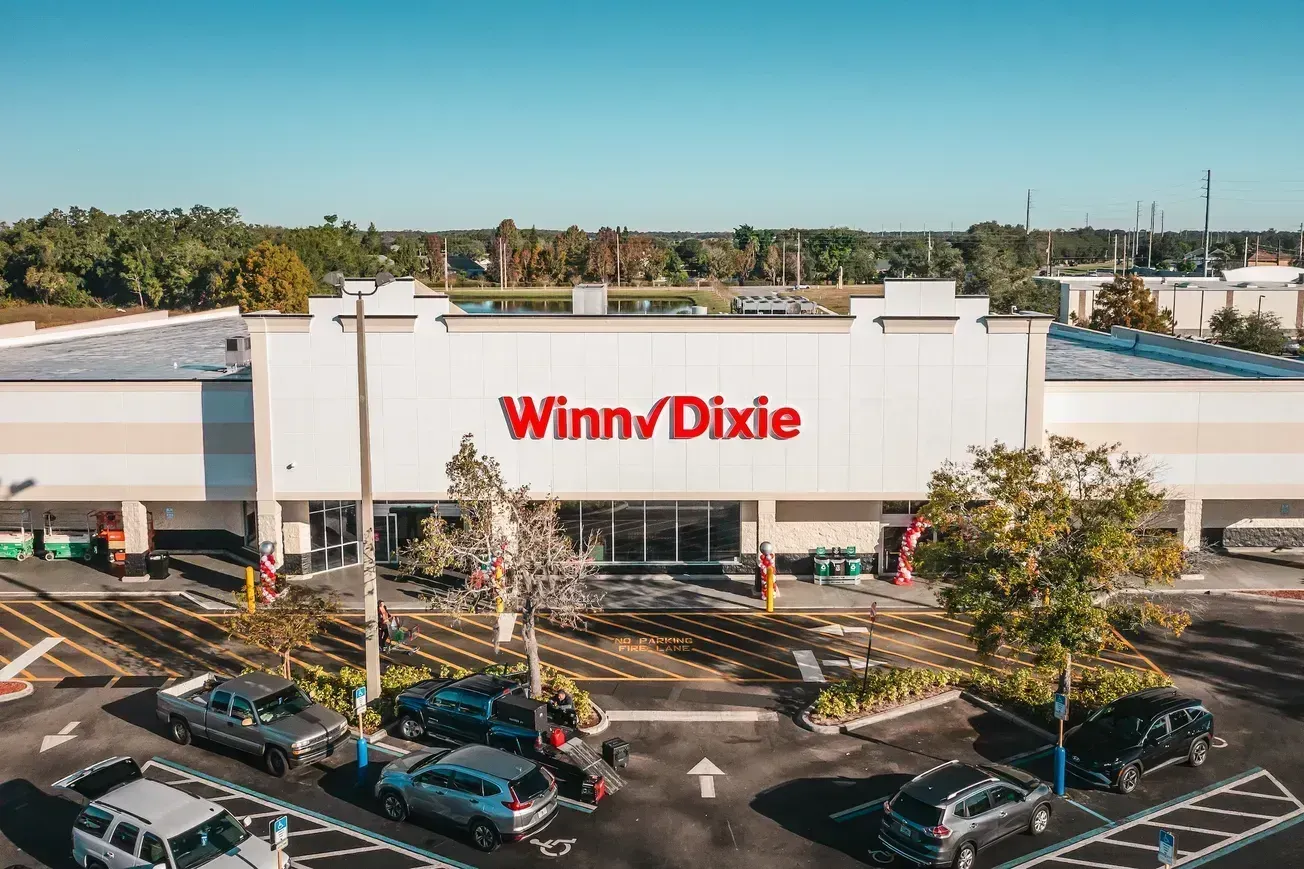 The Winn-Dixie Co. rallies support for military communities this Memorial Day