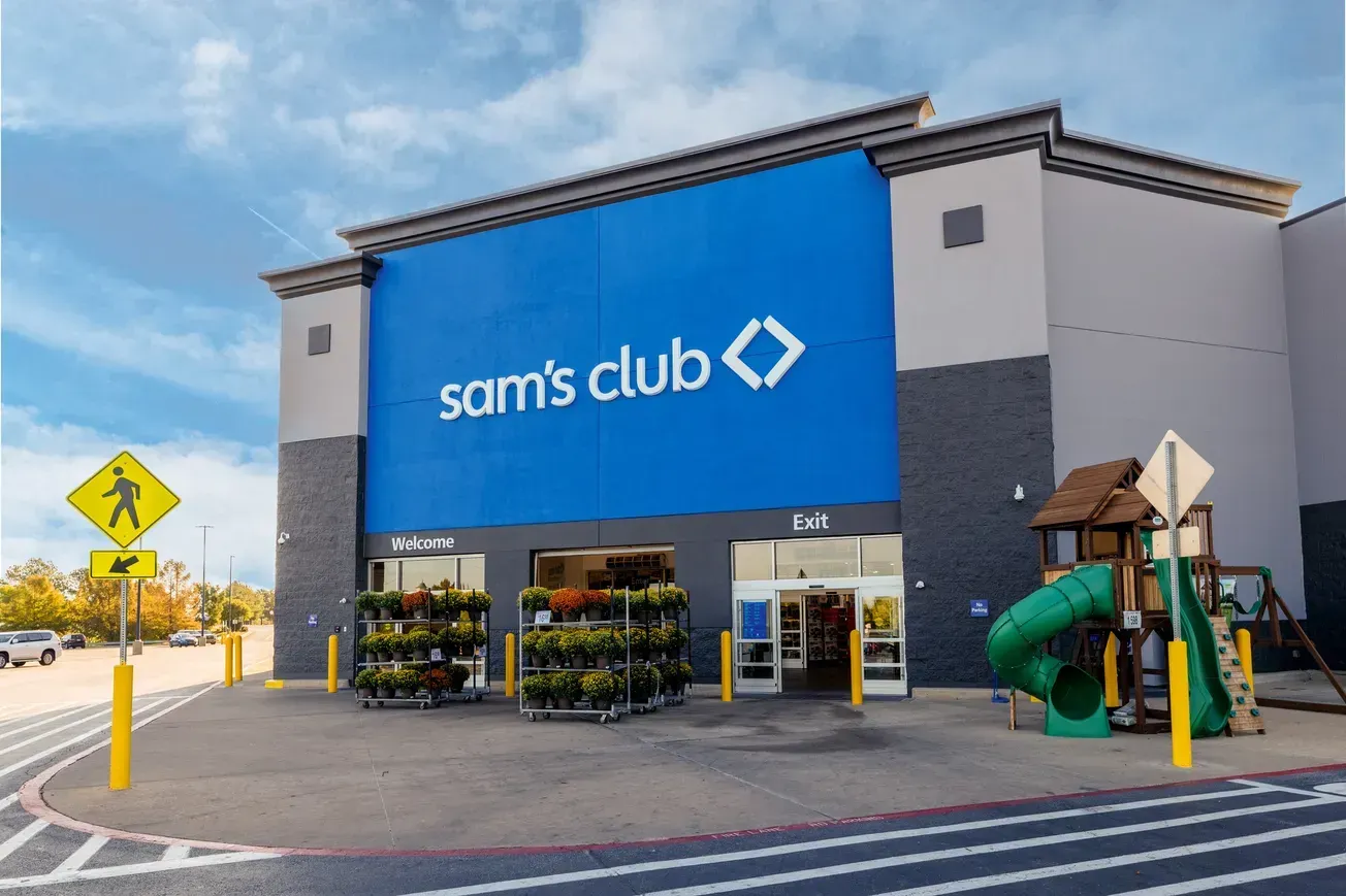 Jason Sudeikis teams up with Sam's Club