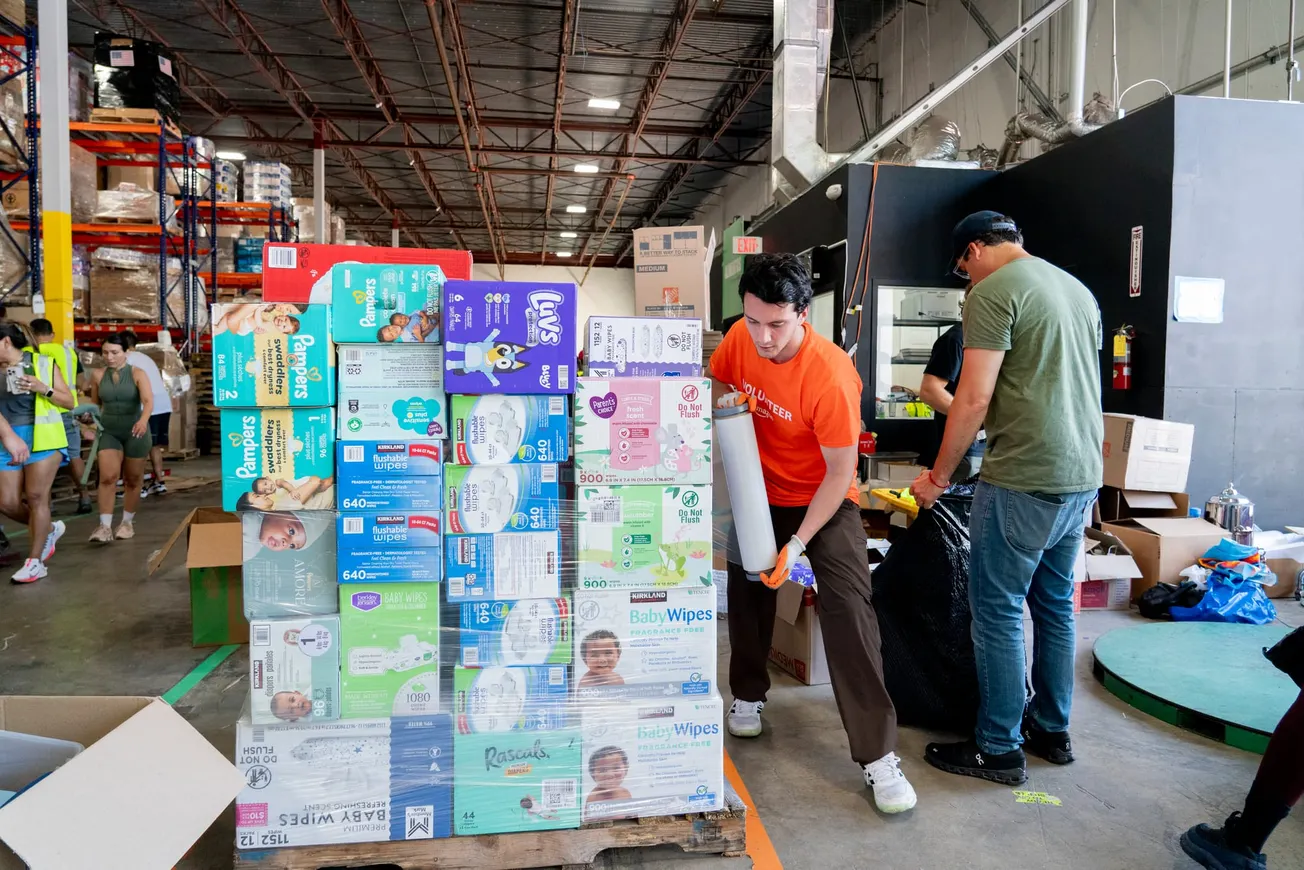 Amazon expands Venezuela earthquake relief