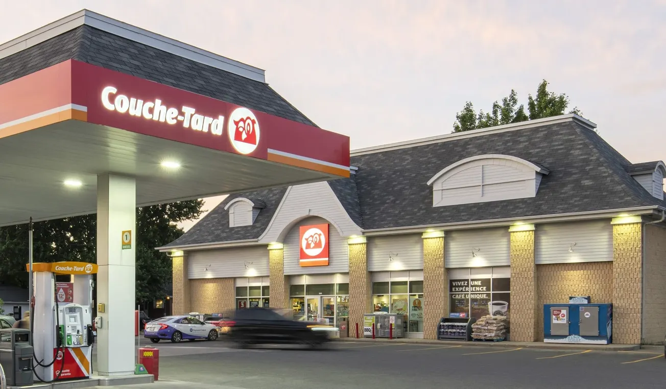 Couche-Tard posts strong Q4