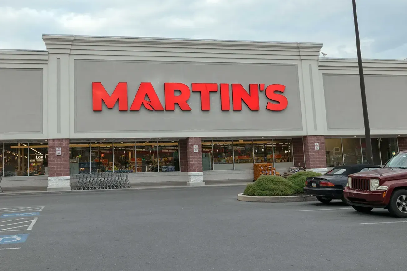 MARTIN'S to celebrate 20th anniversary in Stephens City, Va., with store grand re-opening