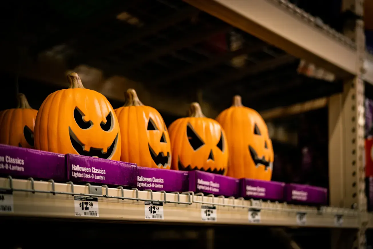 Halloween spending expected to reach $13.5 billion