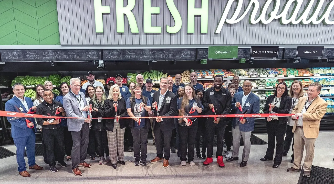 Meijer opens new supercenter in Plymouth Township