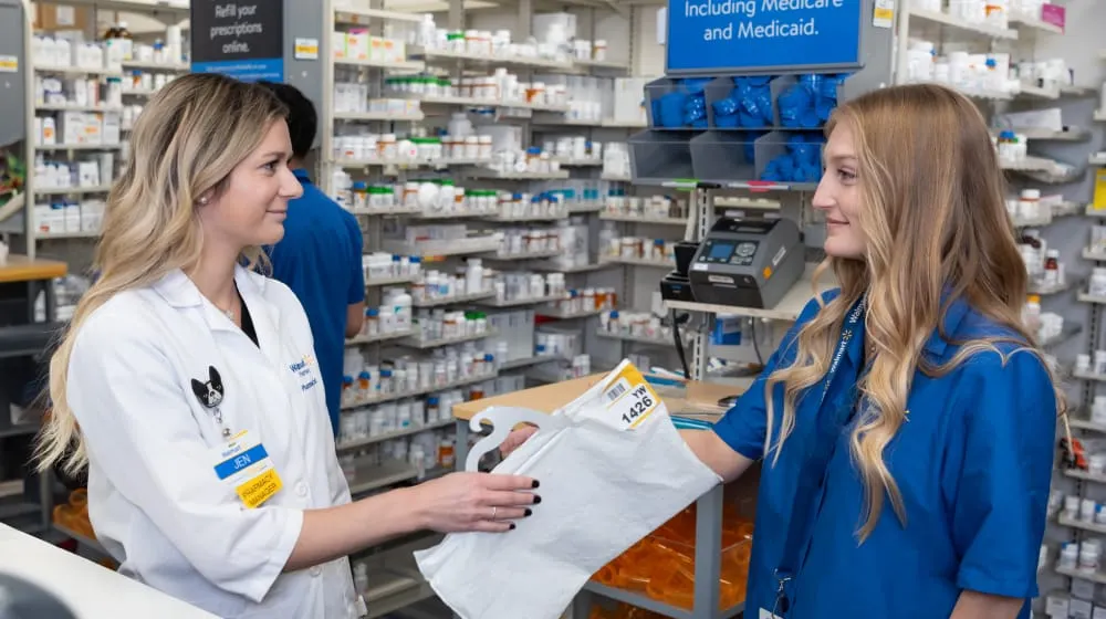 Walmart marks 20 years of $4 generics