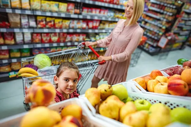 Loyalty programs help shoppers navigate grocery inflation, says FMI data