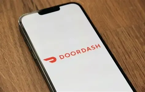 DoorDash reportedly close to deal to buy Instacart