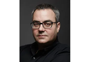 Revlon CEO Delpani to step down