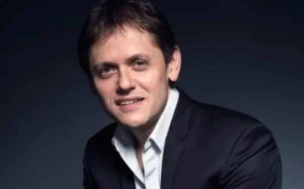 Coty hires Unilever executive to lead consumer beauty