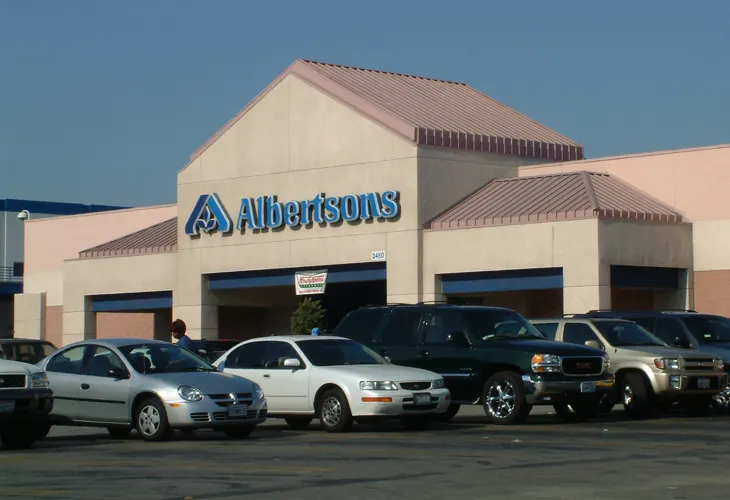 Albertsons exterior