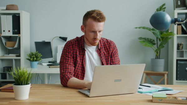 How to Find Time for a Side Hustle When You’re Already Busy