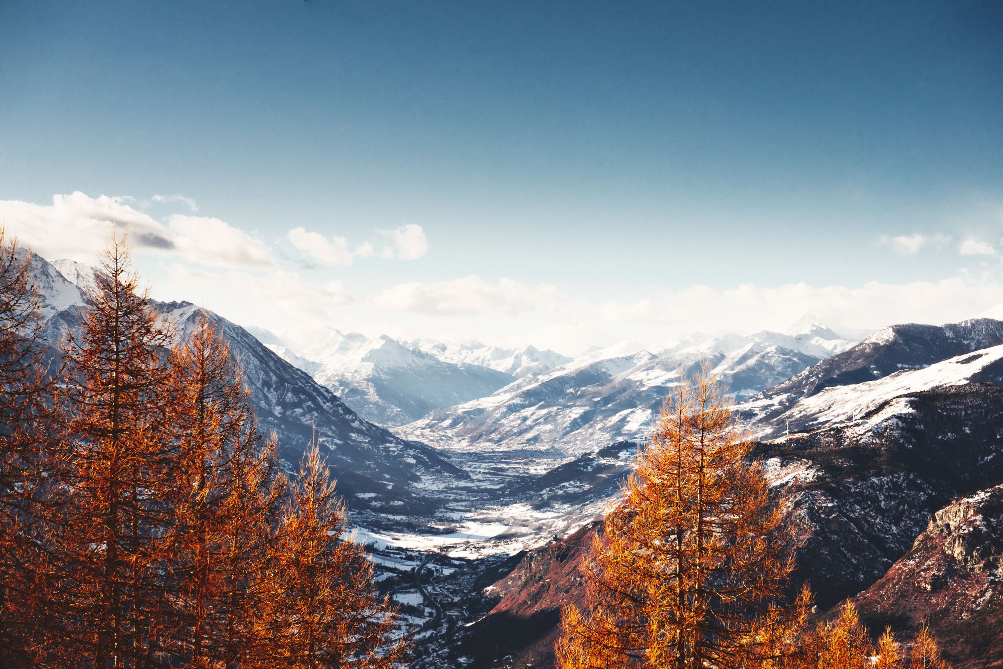 Verschneite Berge