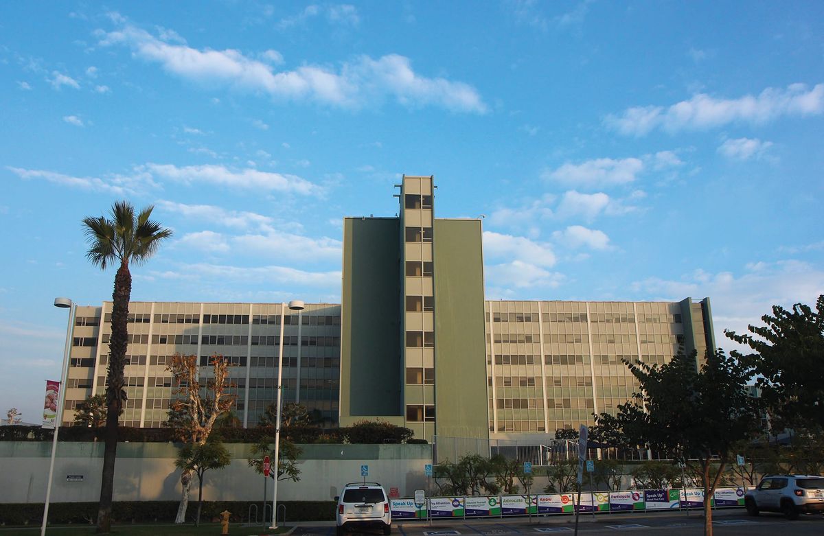 RNs pass vote of no confidence in leadership at Long Beach Memorial