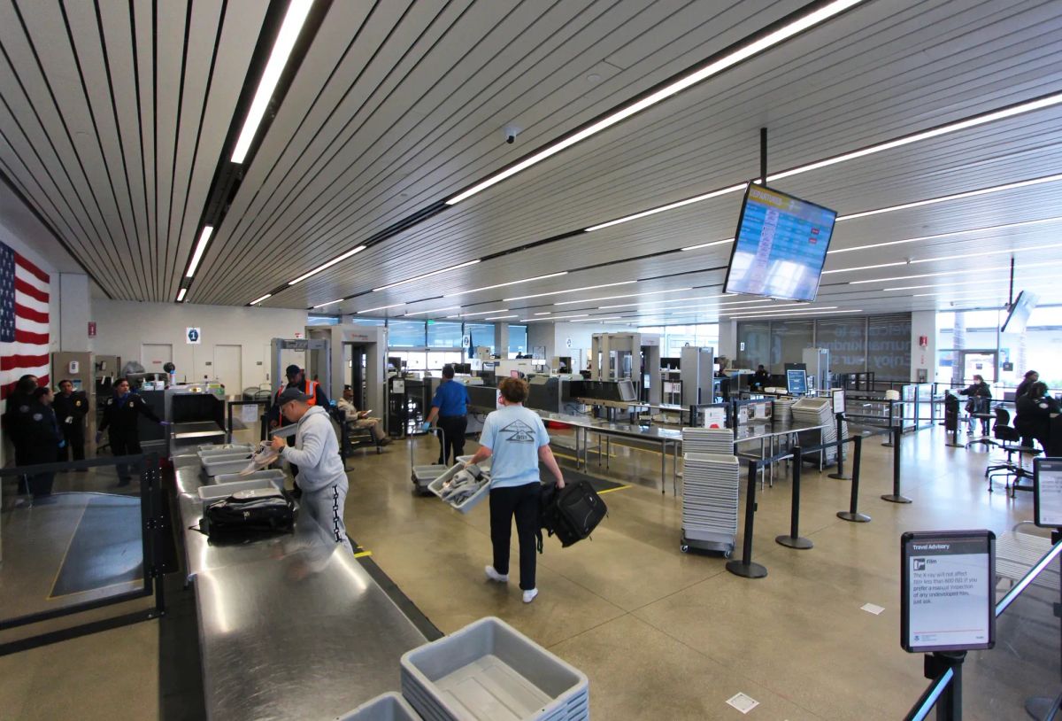 No, ICE is not at Long Beach Airport