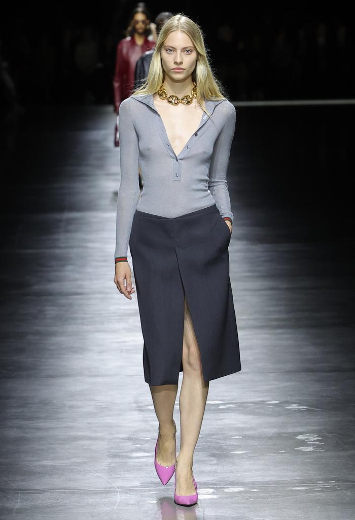 Everything to Know About TikTok's Viral Office-Siren Trend | Who What Wear