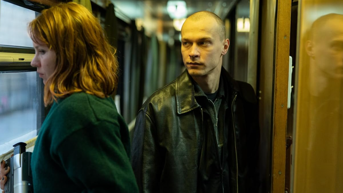 Review: Compartment No. 6 (2021)