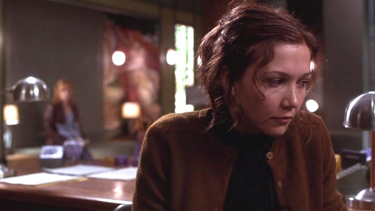 Review: Secretary (2002)