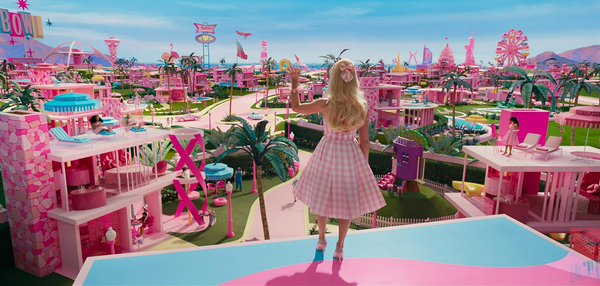 Review: Barbie (2023)