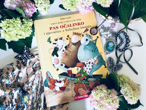 Emily Horn: Pas Očalinko i pjevačice s Rahelina imanja