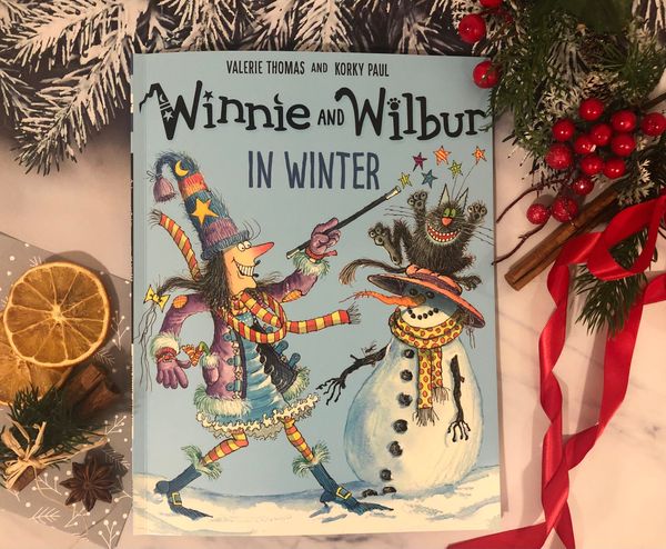 Valerie Thomas: Winnie and Wilbur in Winter
