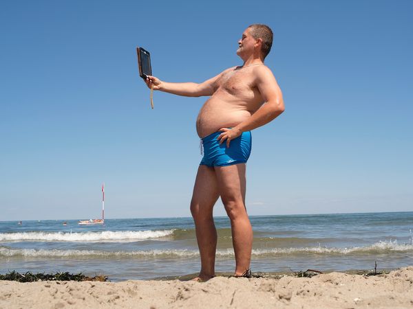 No. 10 - Une petite gêne