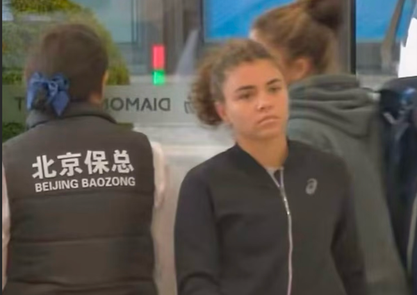 This pic of Jasmine Paolini is going viral