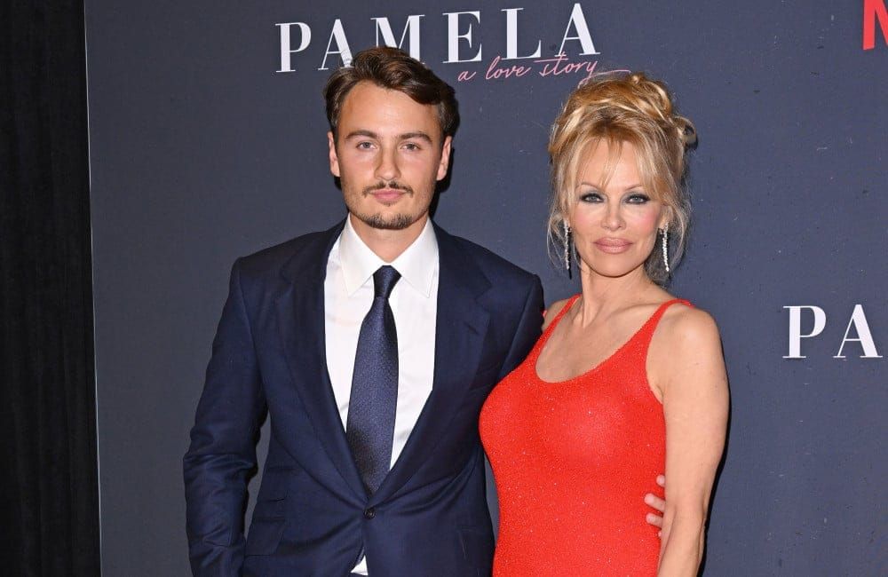 Brandon Thomas Lee and Pamela Anderson  - January 2023 - Pamela