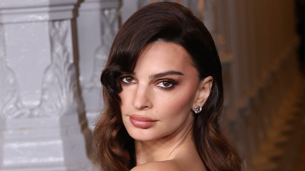 Emily Ratajkowski