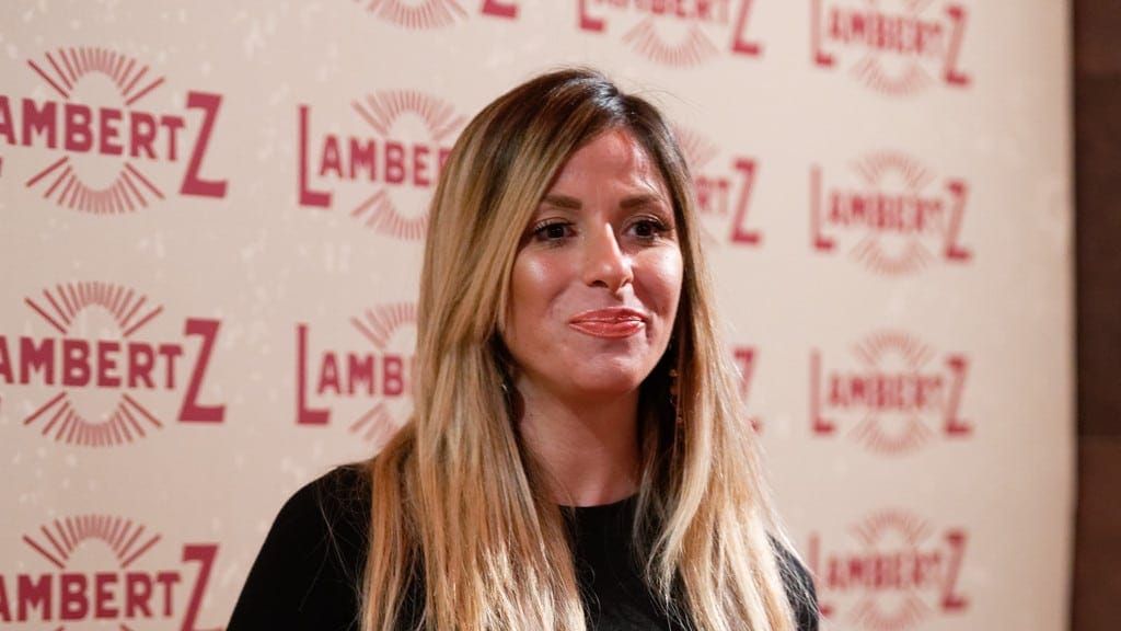 Gülcan Kamps