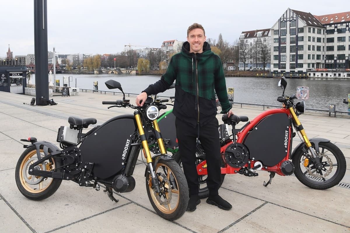 Max Kruse ist mobile - aber elektrisch. Foto: eROCKIT AG