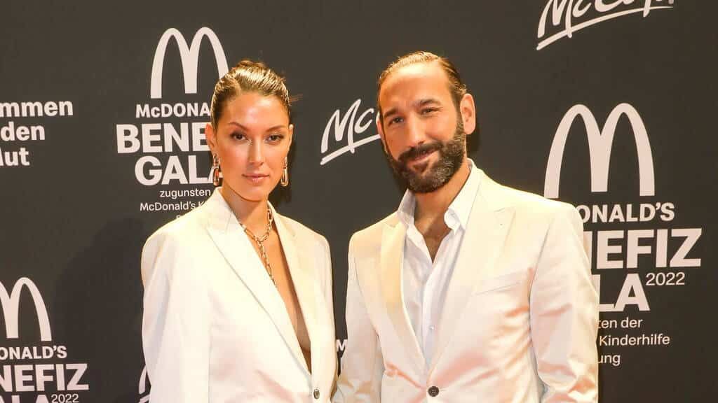 Rebecca Mir und Massimo Sinató
