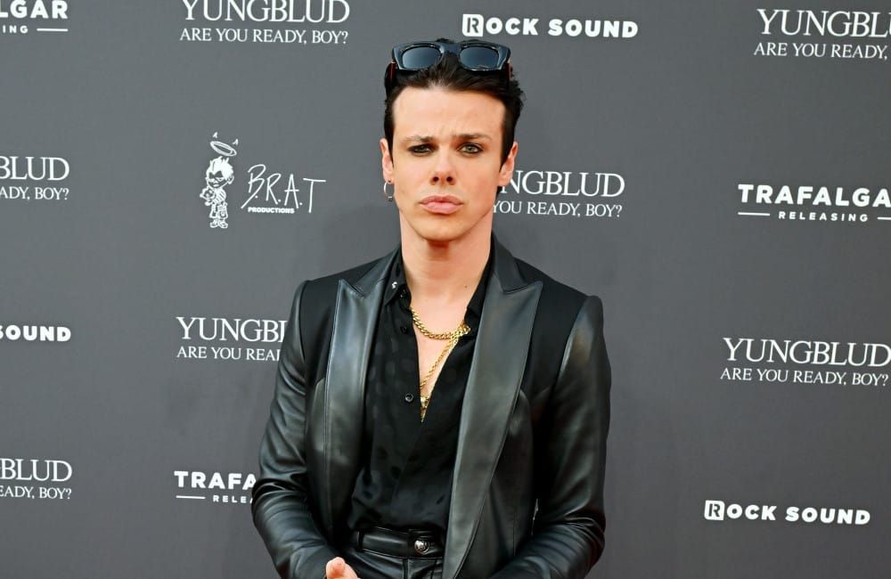 Yungblud - world premiere of YUNGBLUD. ARE YOU READY