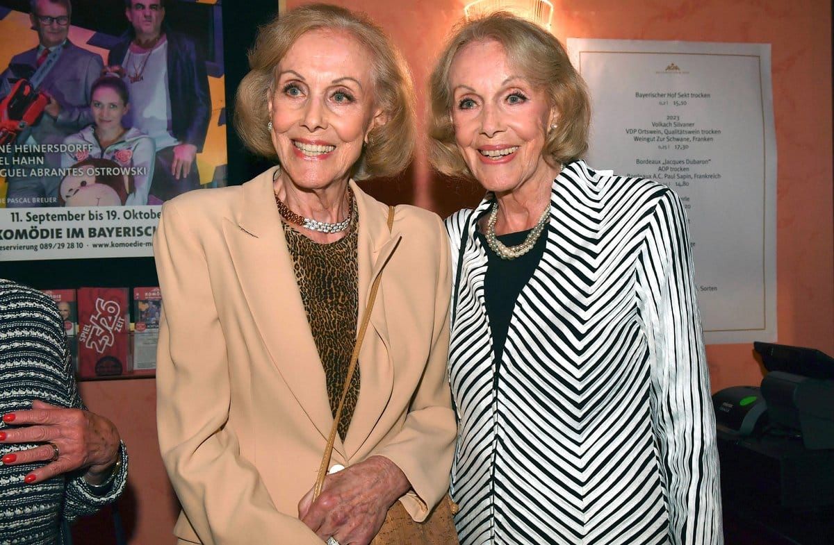 Alice und Ellen Kessler waren mehr als 60 Jahre lang gemeinsam auf den großen Showbühnen zu Hause. Am 20. August wären die b…